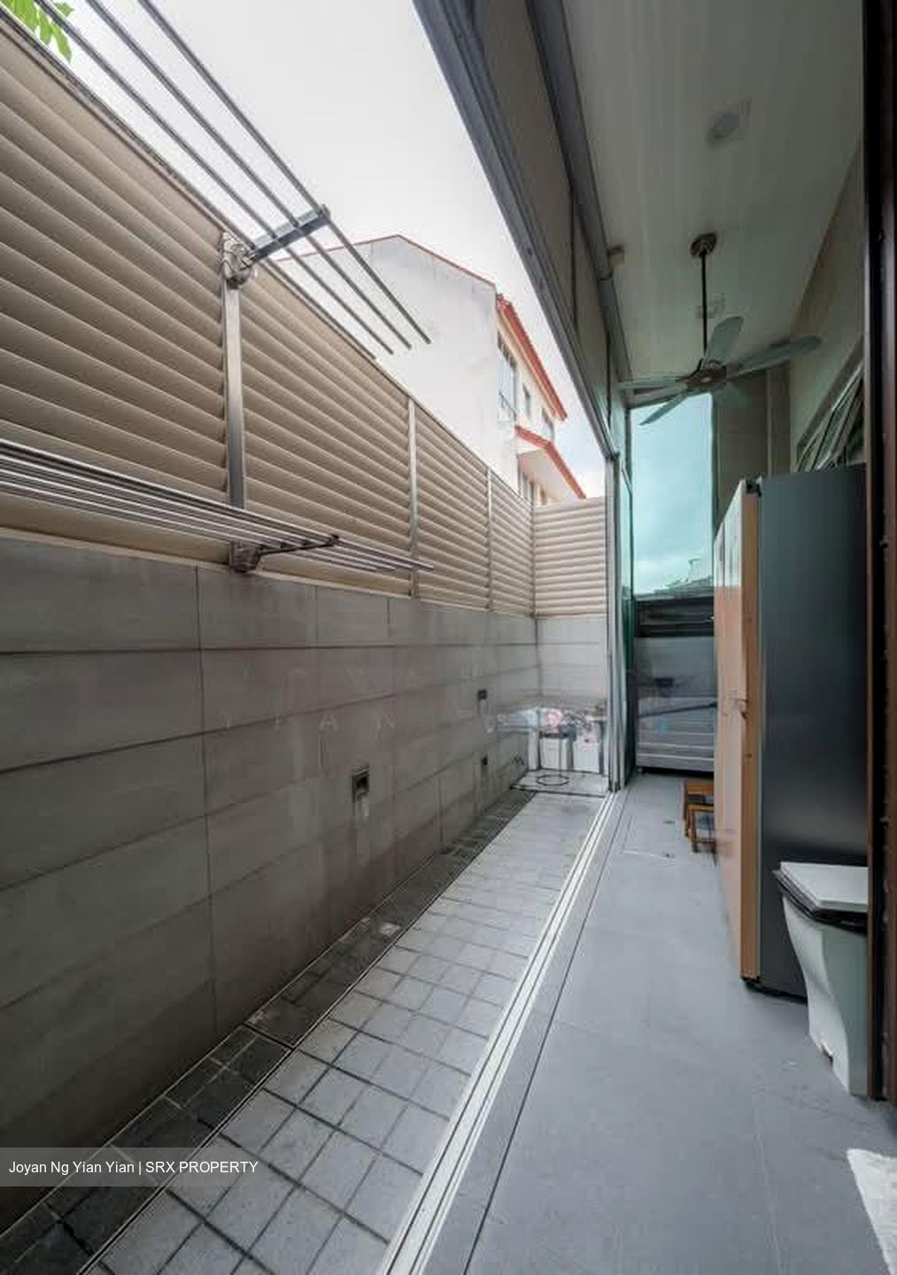 Yunnan Crescent (D22), Terrace #570656361